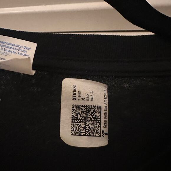 NWOT port and company black pigeon whisper graphic tee size XL - Picture 5 of 6